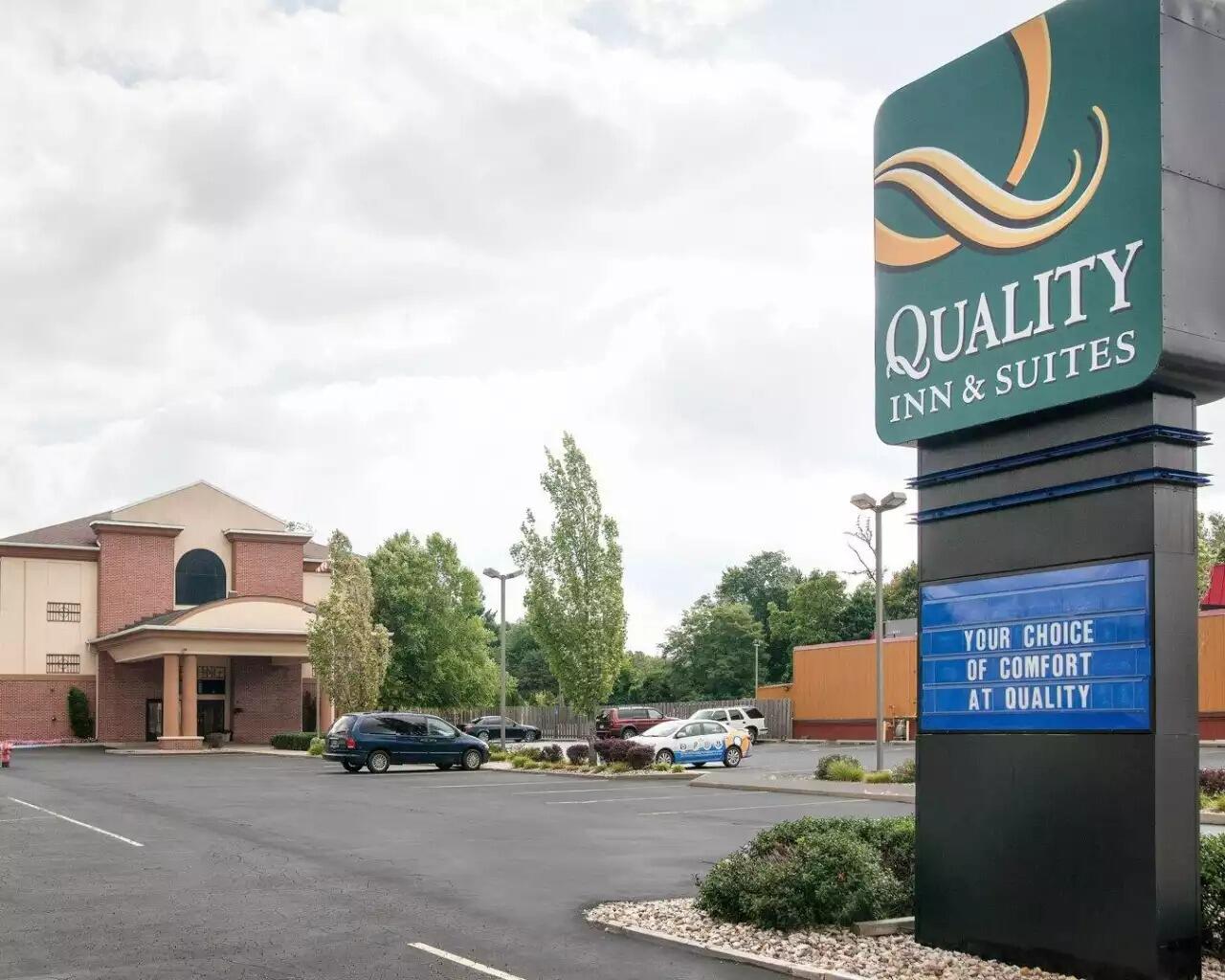 Picture of Quality Inn & Suites Niles