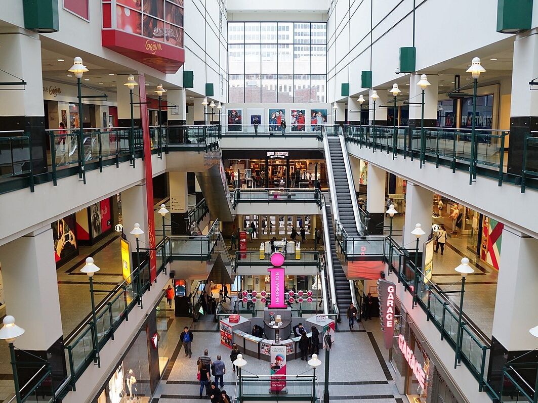 Picture of Montreal Eaton Centre