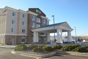 Picture of Holiday Inn Express & Suites Golden Denver Area an IHG Hotel
