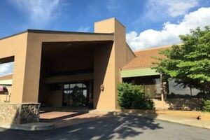 Picture of Holiday Lodge Hotel & Conference Center