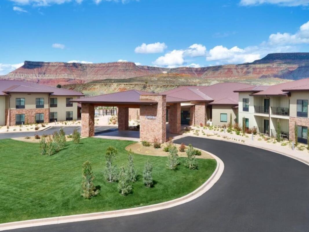 Picture of Fairfield Inn & Suites 