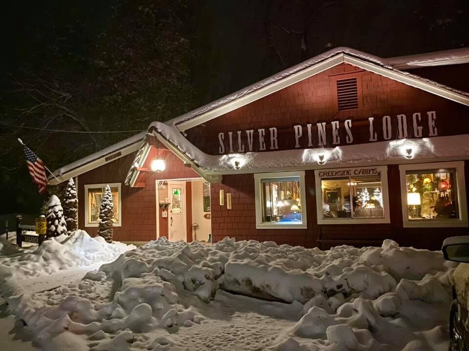 Picture of Silver Pines Lodge