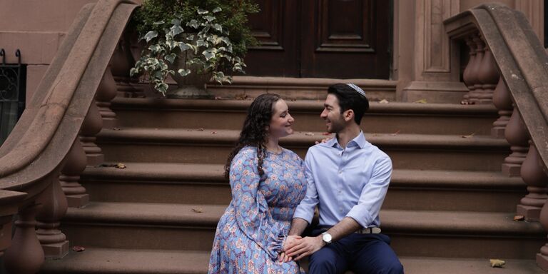 Sara Nava & Travis Home Page Banner