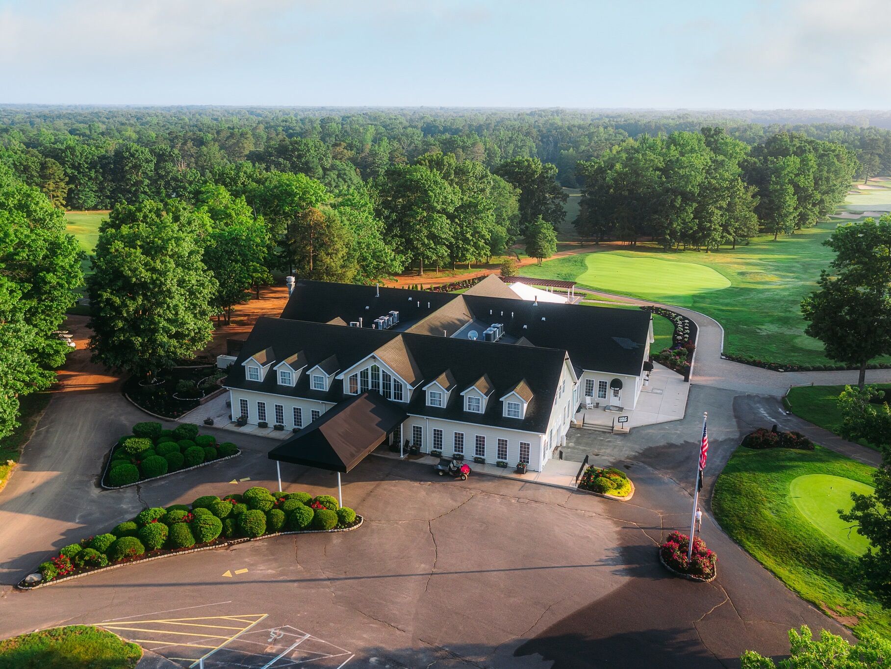 Picture of Running Deer Golf Club