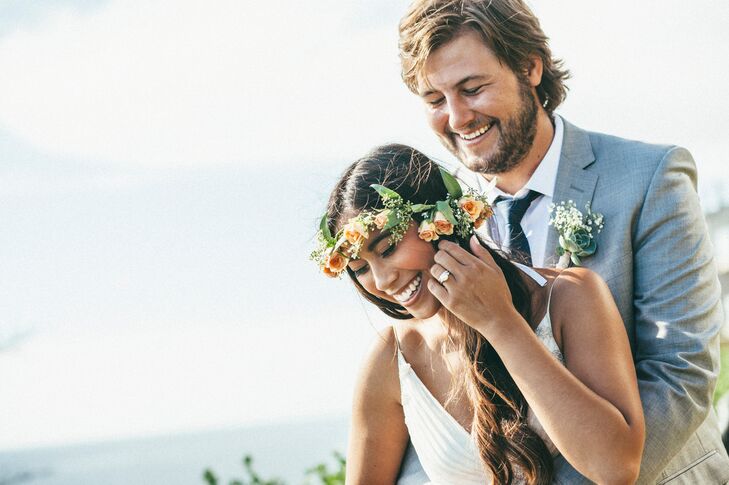 Guests were transported back in time to California in the 1960s at this bohemian-chic wedding with a beach twist, decorated in almost all DIY details.