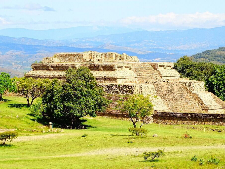 Picture of Tour Monte Albán