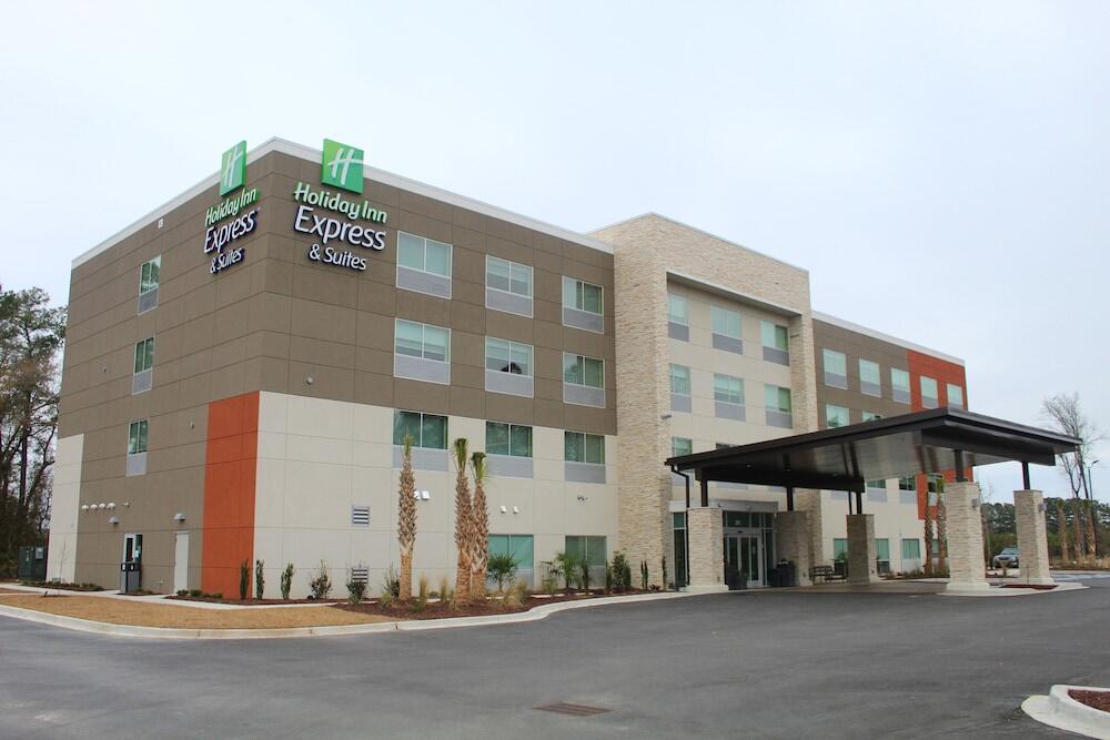 Picture of Holiday Inn Express & Suites