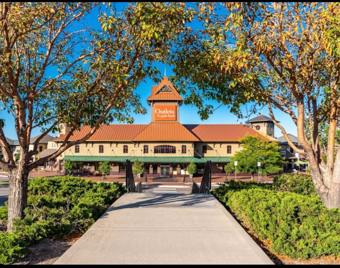 Picture of Shopping - Castle Rock Outlets