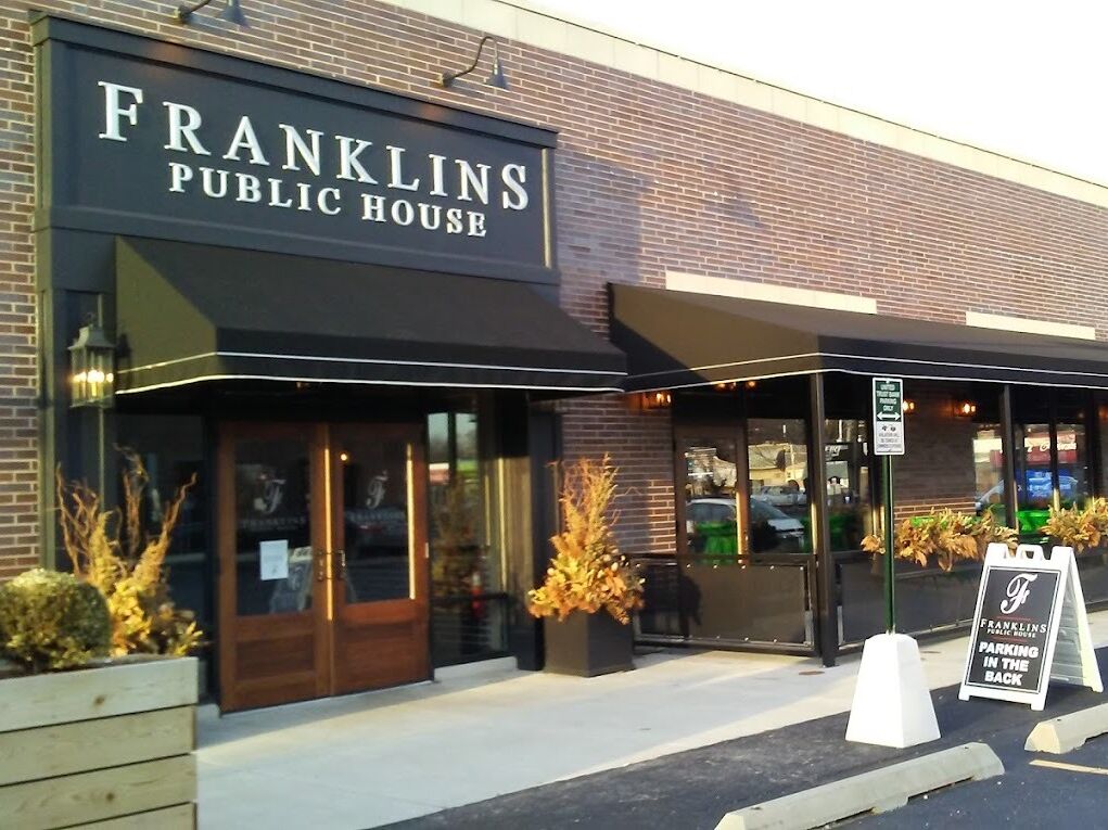 Picture of Franklins Public House