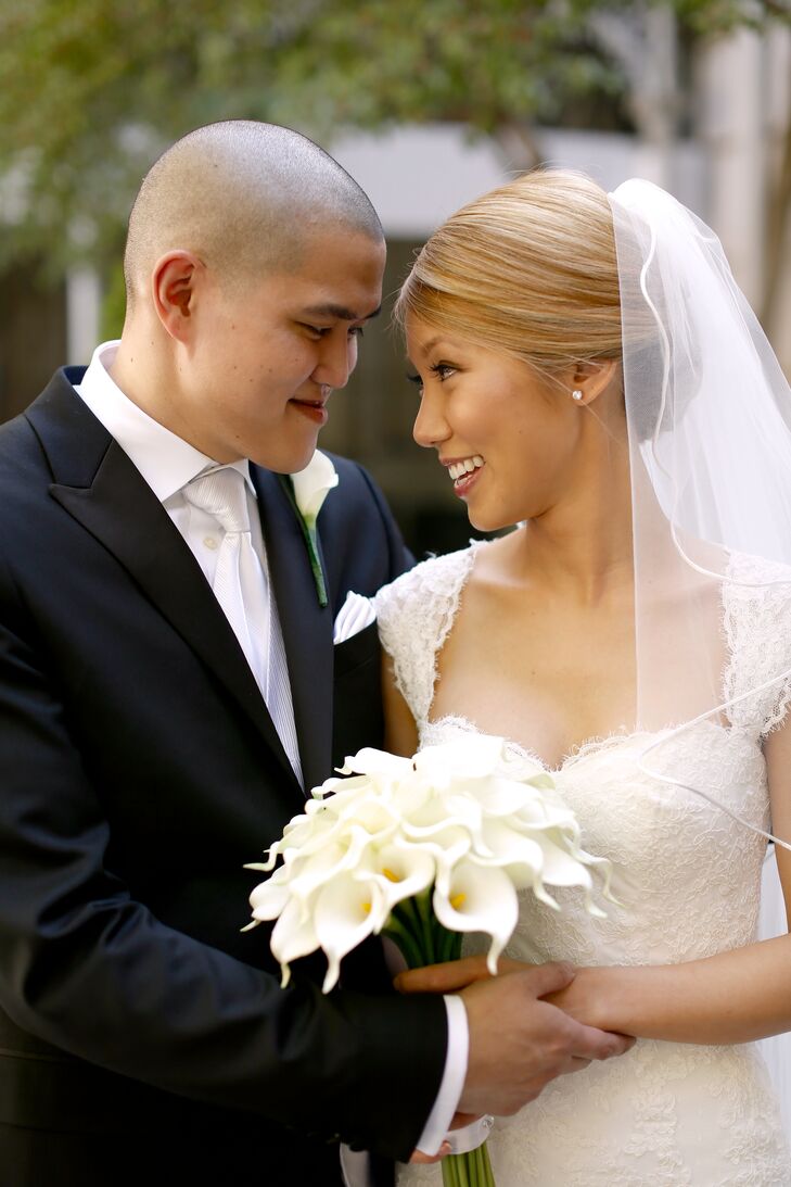 Elegant Organza Bridal Veil