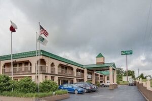 Picture of Quality Inn Mt. Pleasant