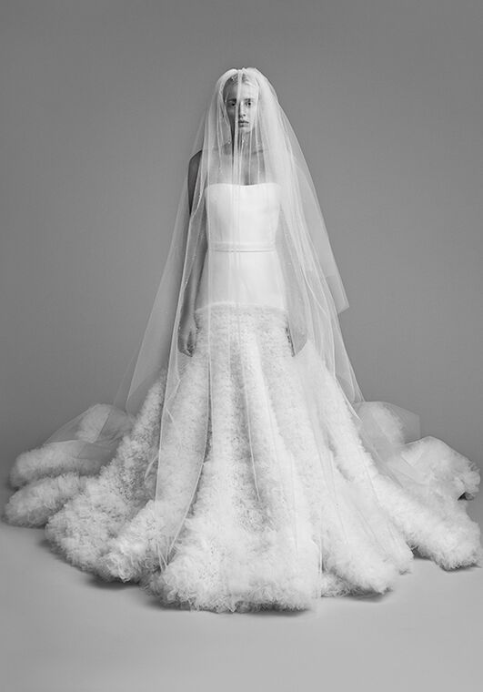 Viktor&Rolf Mariage CRYSTALLISED TULLE FUR GOWN Ball Gown Wedding Dress - 4