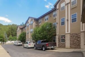 Picture of Comfort Inn & Suites Mt. Rushmore