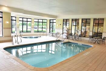Picture of Hilton Garden Inn Oconomowoc