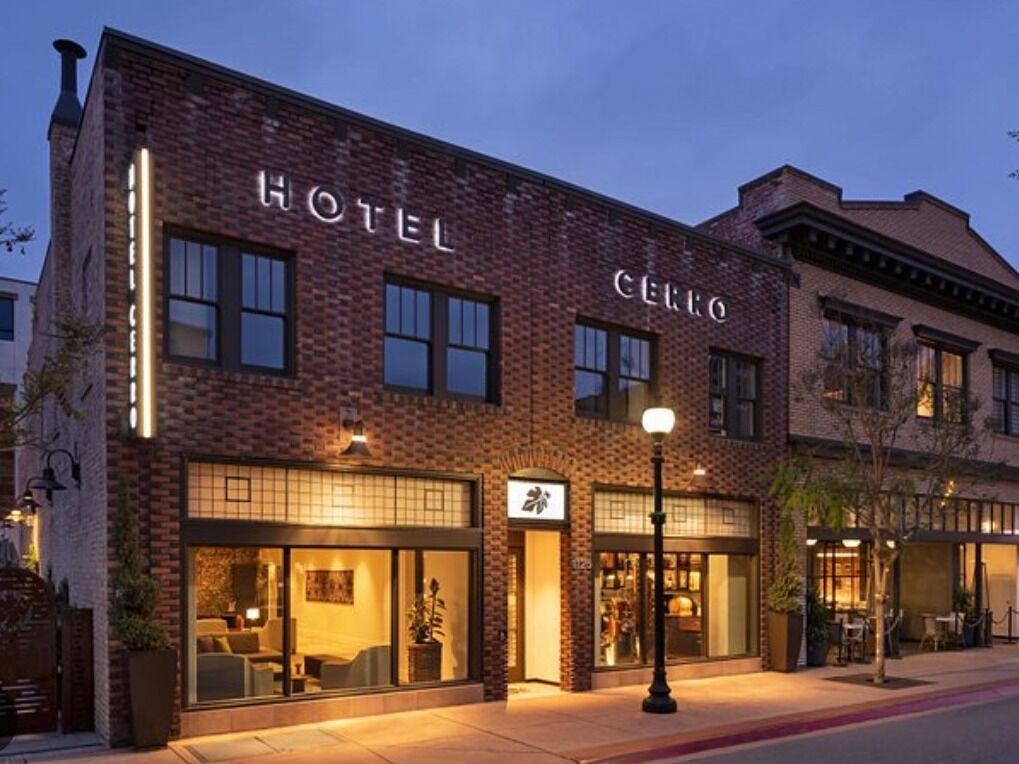 Picture of HOTEL CERRO