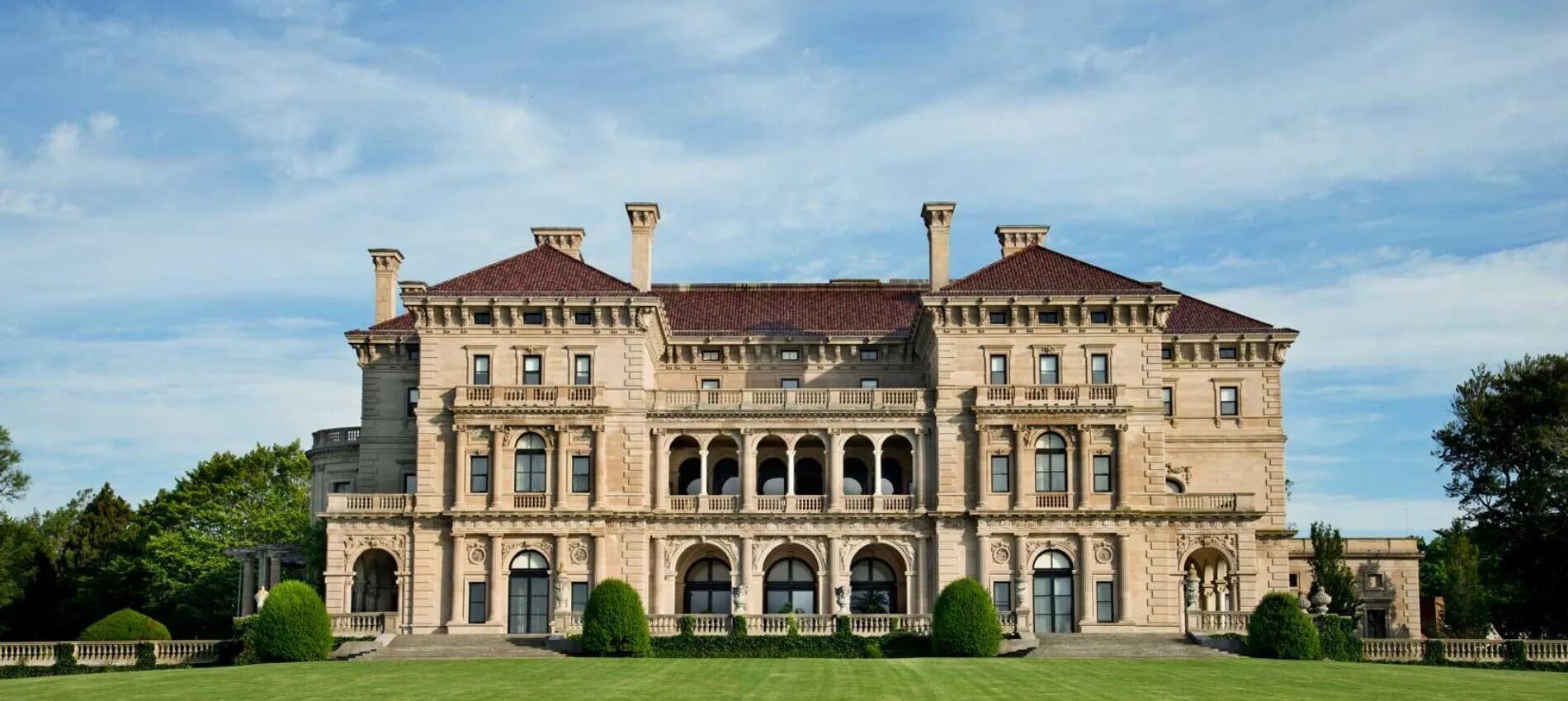 Picture of The Breakers