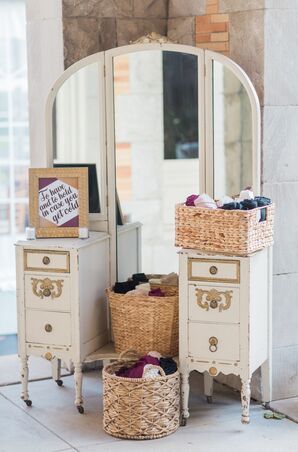 Vintage Vanity Pashmina Display