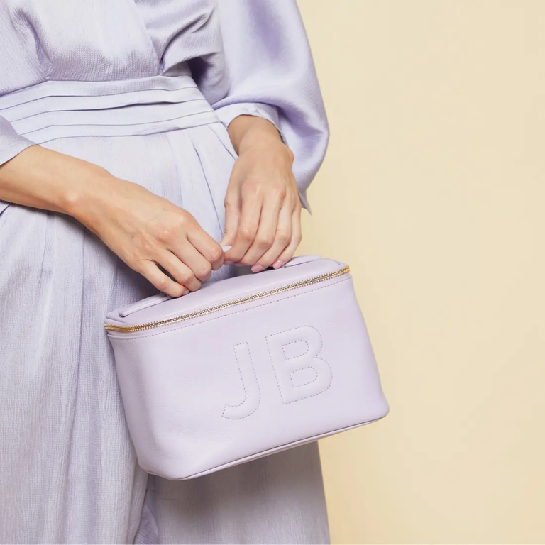 Monogrammed Cosmetics Case from Leatherology for the best girlfriend gifts