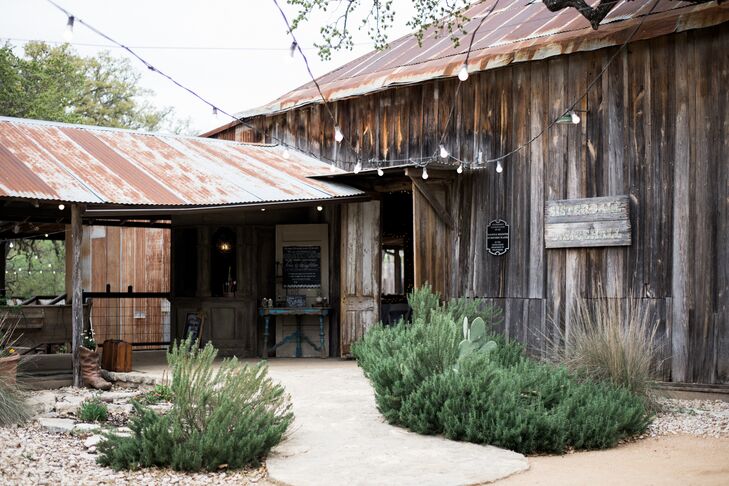 Sisterdale Dancehall Rustic Wedding Venue