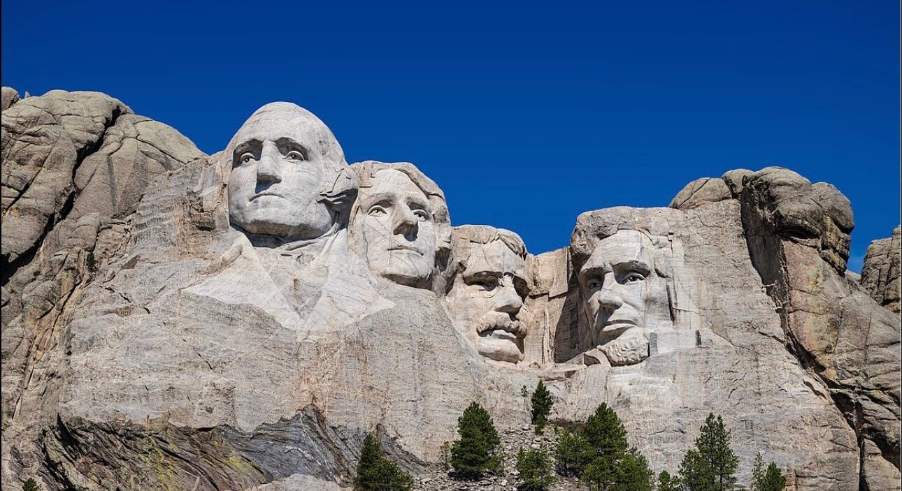 Picture of Mount Rushmore National Memorial
