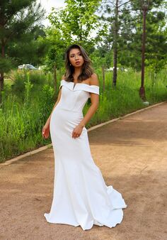 Essense of Australia D3399 Fit-and-Flare Wedding Dress