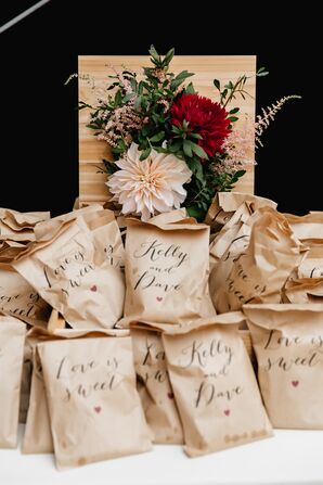 DIY S'mores Kits Wedding Favors