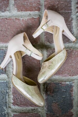 1920s-Style Blush Heels With Gold Snakeskin