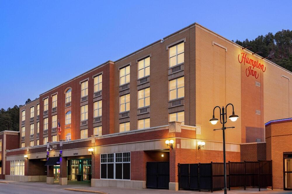 Picture of Hampton Inn Deadwood at Tin Lizzie Gaming Resort