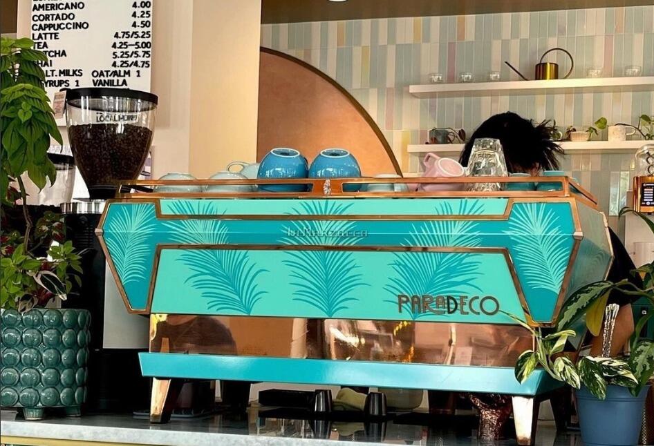 Picture of Paradeco Coffee Roasters