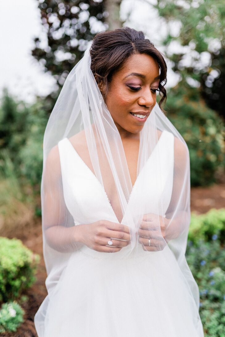 Bridal Portraits at the Royal Crest Room in St. Cloud, Florida
