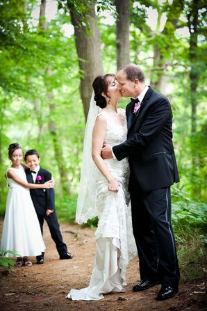 Sharon and Chris First Look with Children