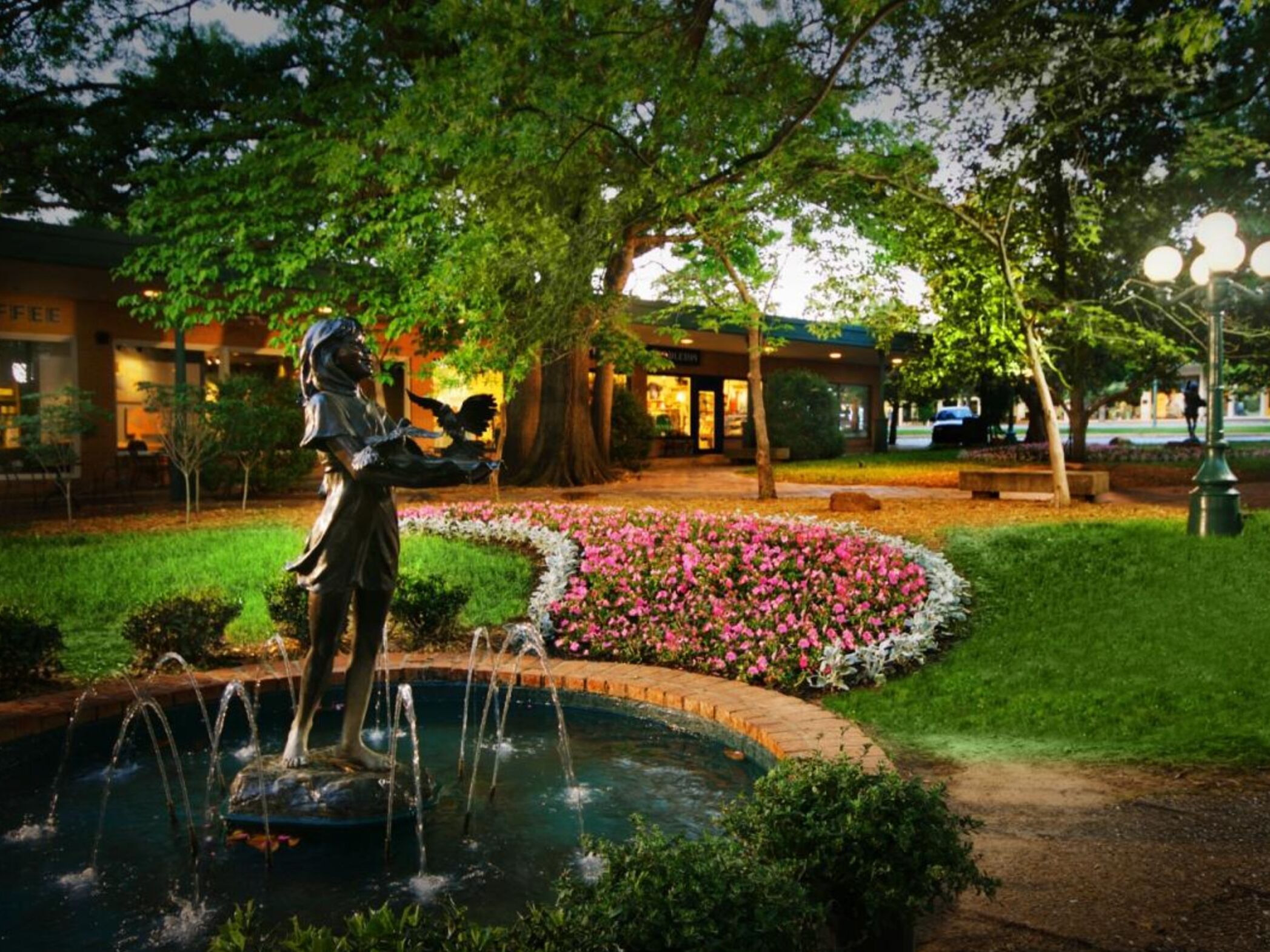 Picture of Utica Square