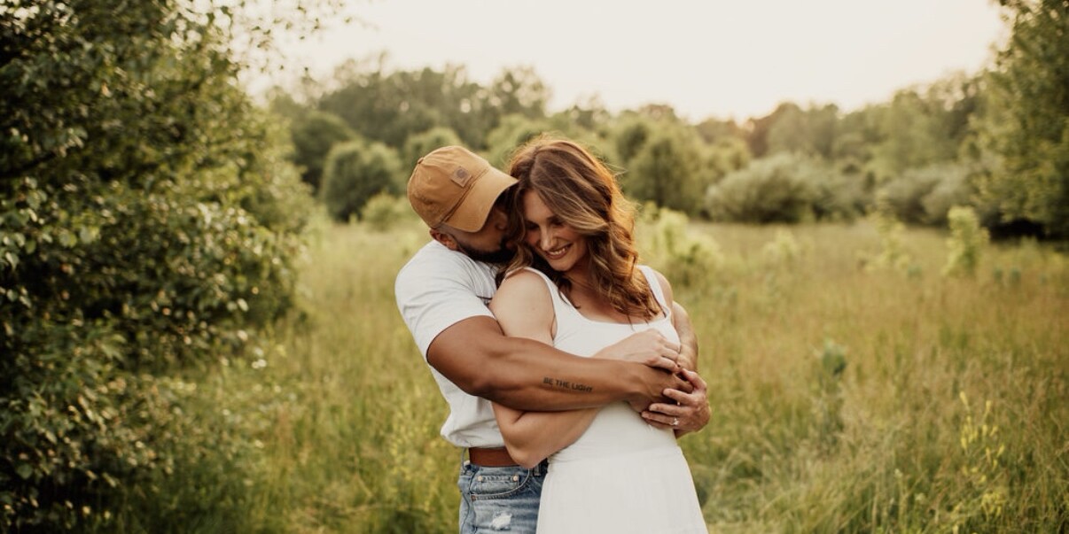 Elise & Devon Home Page Banner