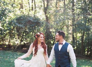 Lauren grew up playing in the trees around her house with her sister. “It was our personal wonderland,” she says. She wanted to re-create that magic w