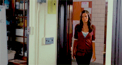 Bride Wars dark tan gif