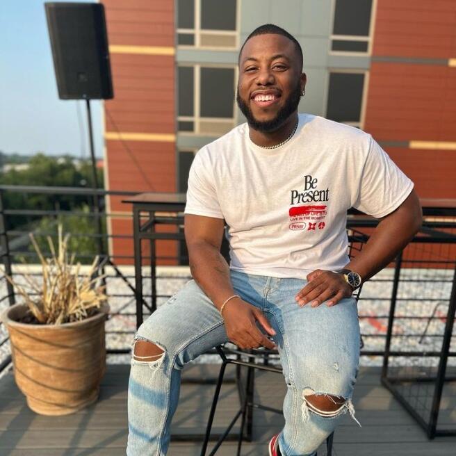 Omar Burton