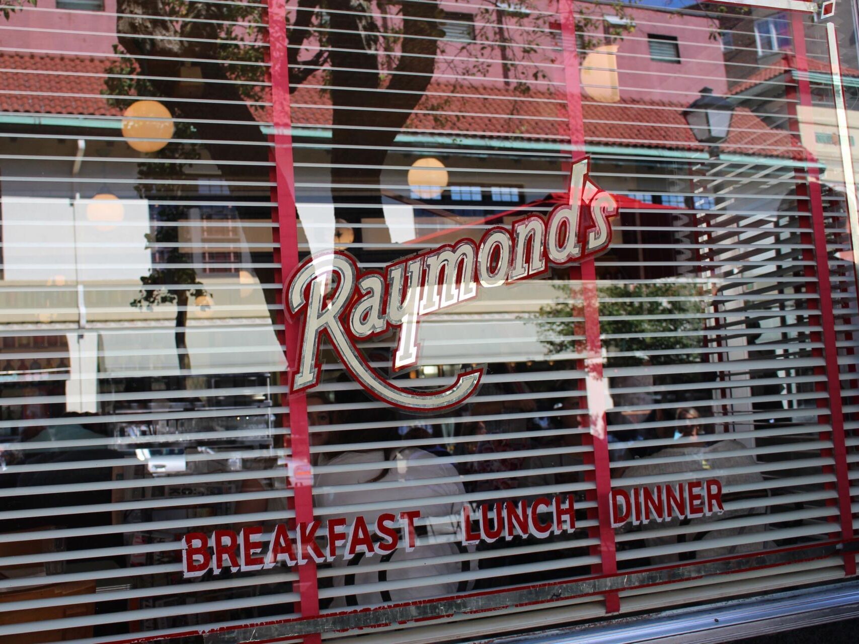 Picture of Raymond's