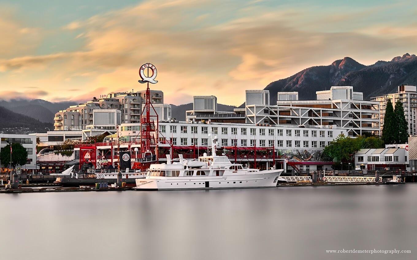 Picture of Lonsdale Quay Hotel