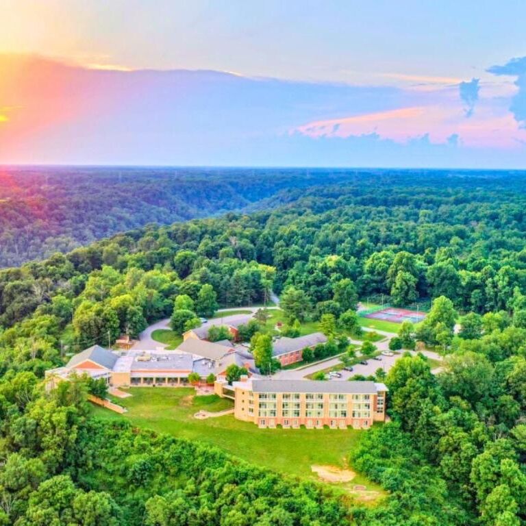 Picture of Clifty Inn