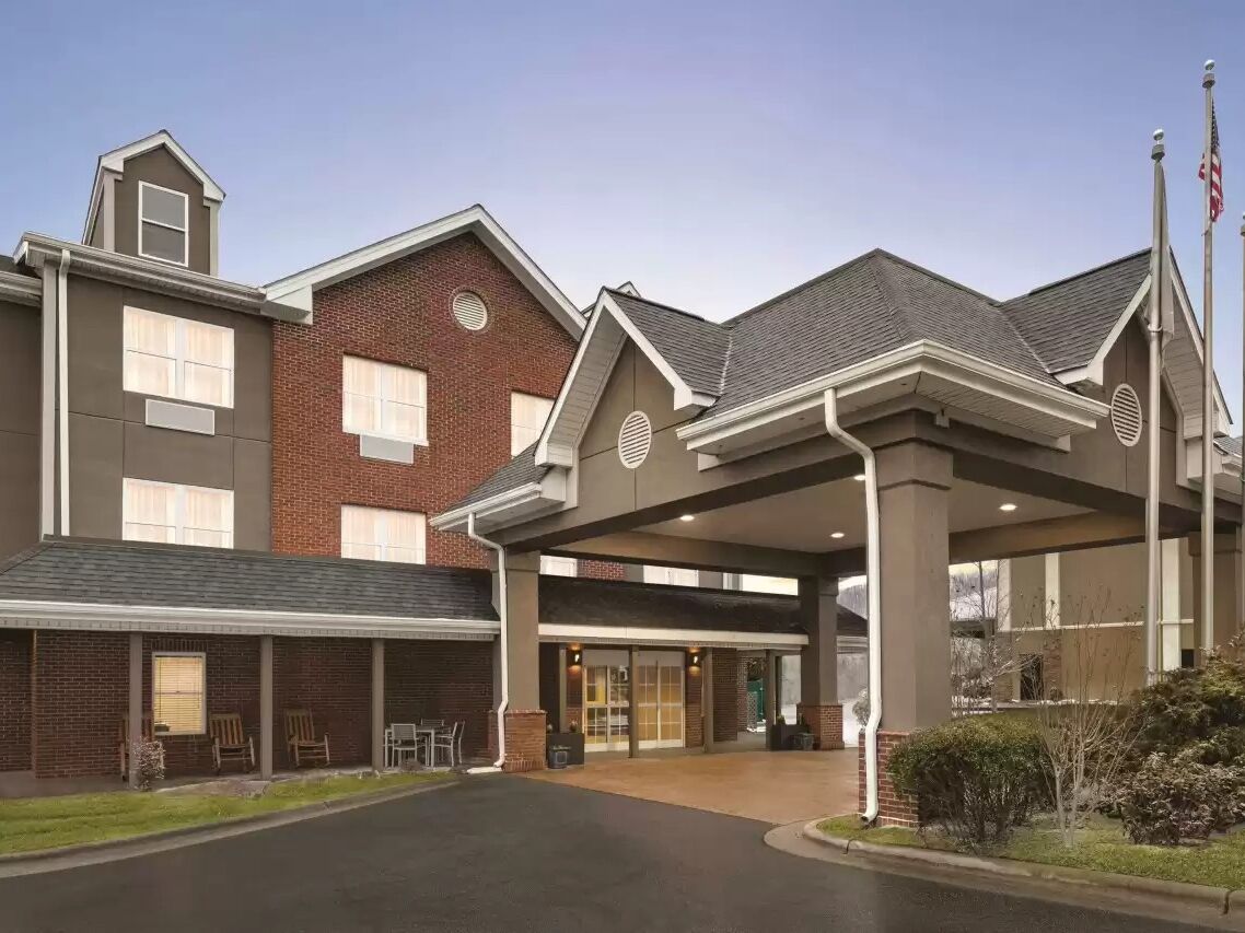Picture of Country Inn & Suites by Radisson, Boone, NC