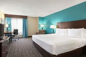 Picture of Baymont by Wyndham Evansville East