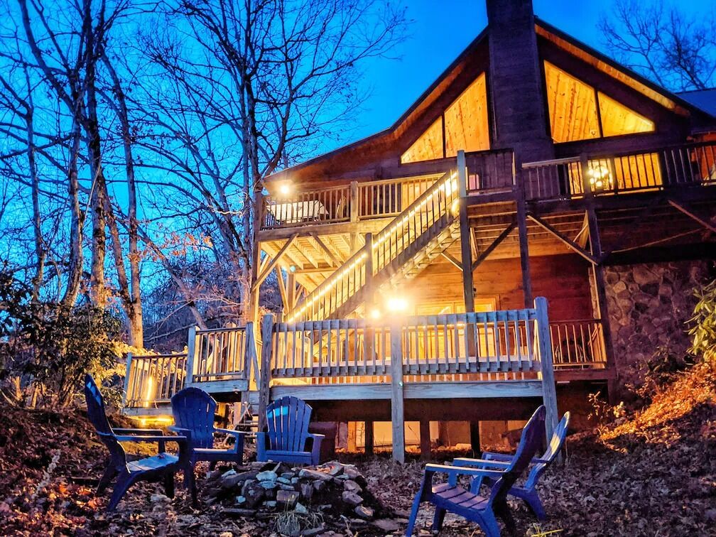Picture of Luxury Waterfront Cabin