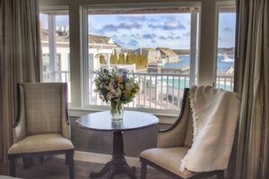 Picture of The Harborside Inn