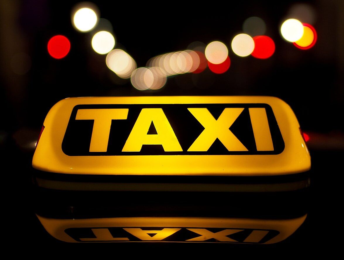 Picture of Leo's Taxi