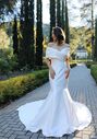 Essense of Australia D3754 Fit-and-Flare Wedding Dress - thumbnail - 1