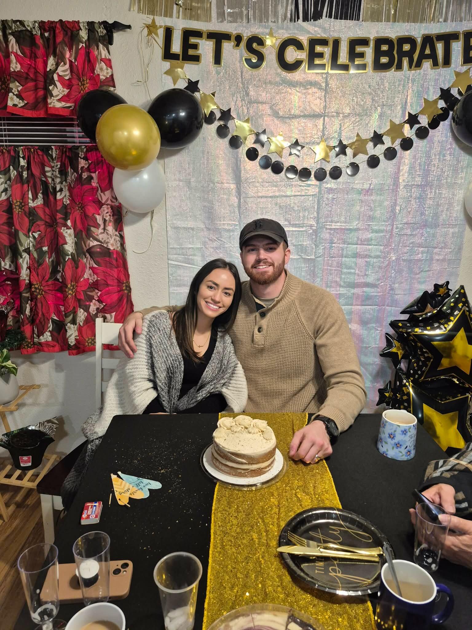 Celebrating One Year of Marriage / Celebrando Un Año de Matrimonio