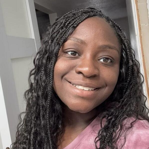Kelsie Jean Louis 
