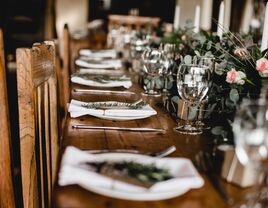 Who pays for bridal shower?