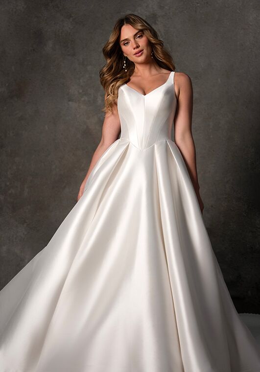 Essense of Australia D4451 Ball Gown Wedding Dress - 4