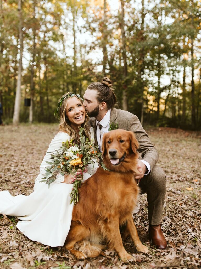 Fall wedding ideas pet photo shoot